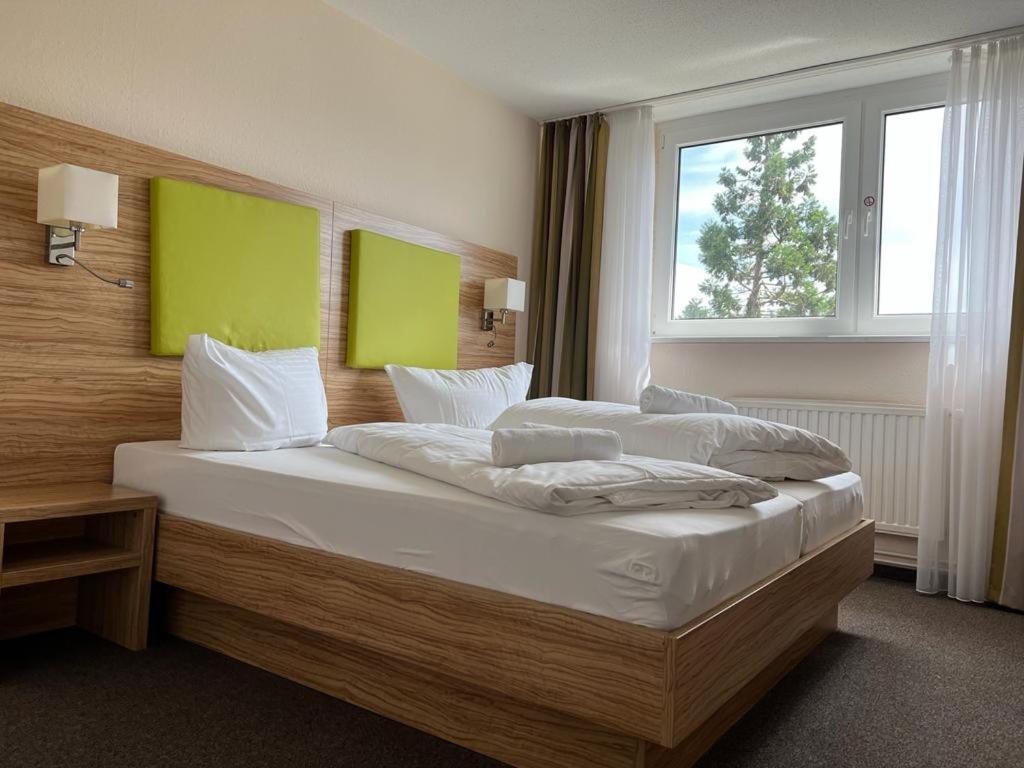 Hotel Ziegenkrug - Pritzwalk Extérieur photo