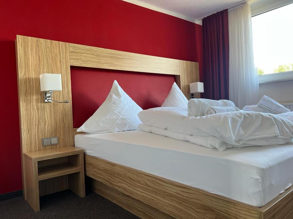 Hotel Ziegenkrug - Pritzwalk Extérieur photo